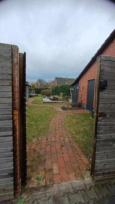 Gemuetliche Souterrain Wohnung Lüneburg Kültér fotó